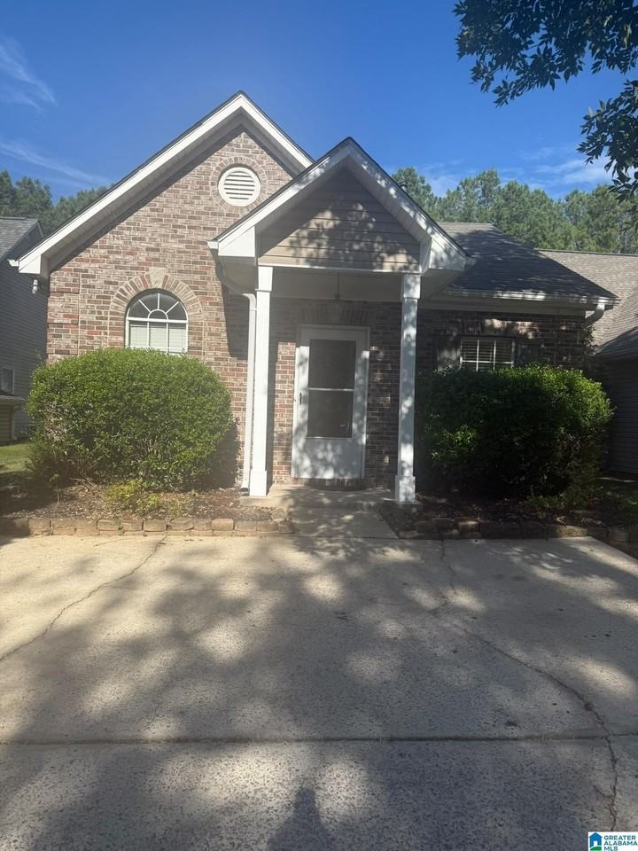 5315 Cottage Ln - Photo 2 of 17