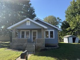 809 W Cherokee Dr - Photo 1 of 1