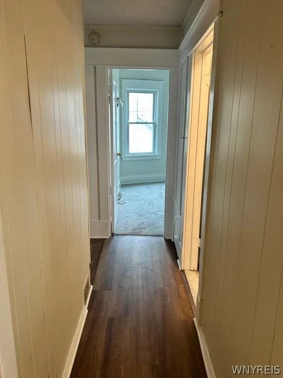 380 Colvin Ave - Photo 5 of 9