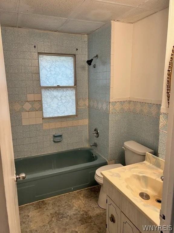 380 Colvin Ave - Photo 6 of 9