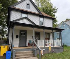 featured image of 371 Fulton St #A