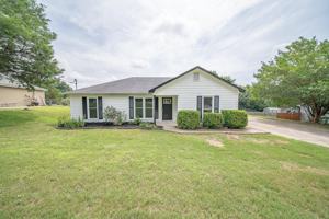 featured image of 54 Lee Rd