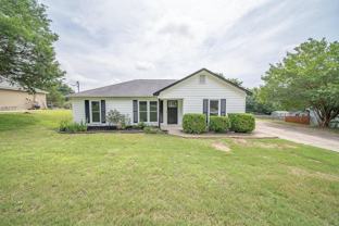 54 Lee Rd - Photo 1 of 1