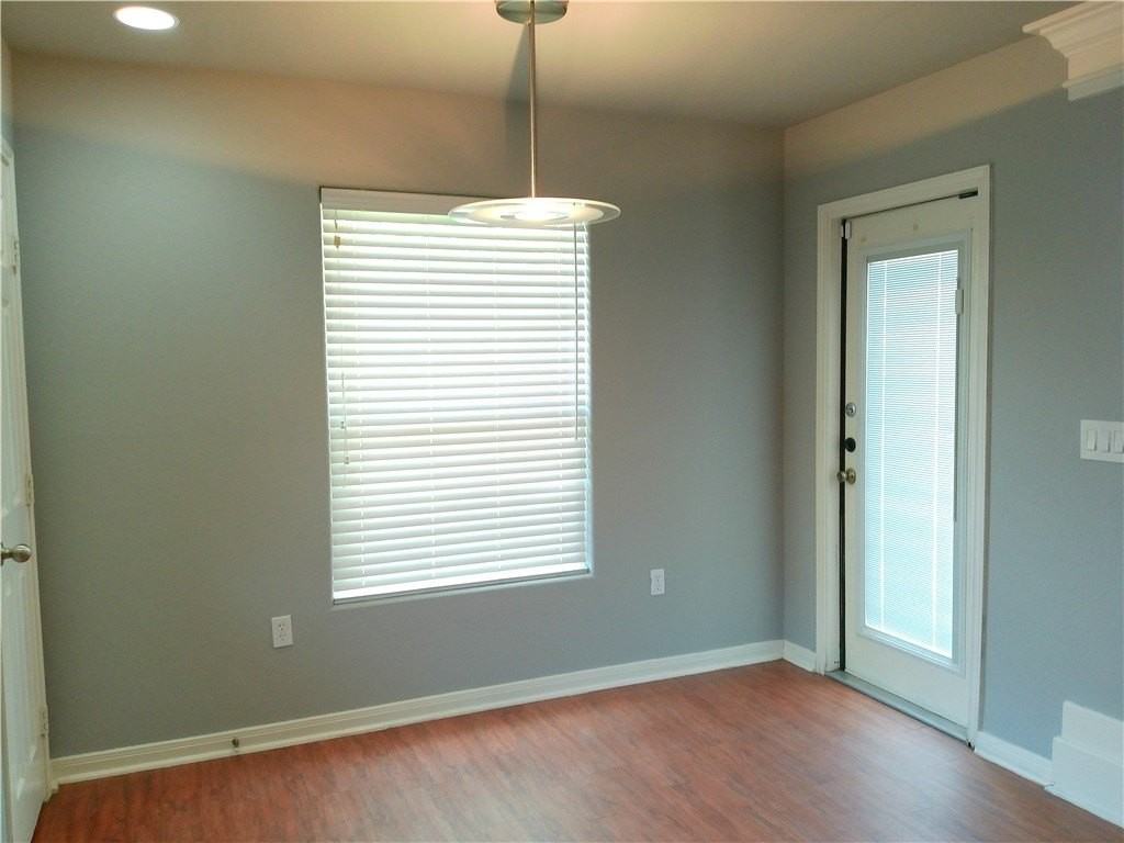 2241 Abeto Dr - Photo 2 of 19