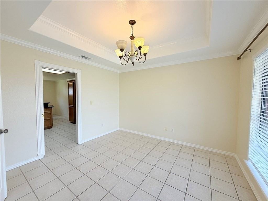 13720 River Canyon Dr - Photo 5 of 21