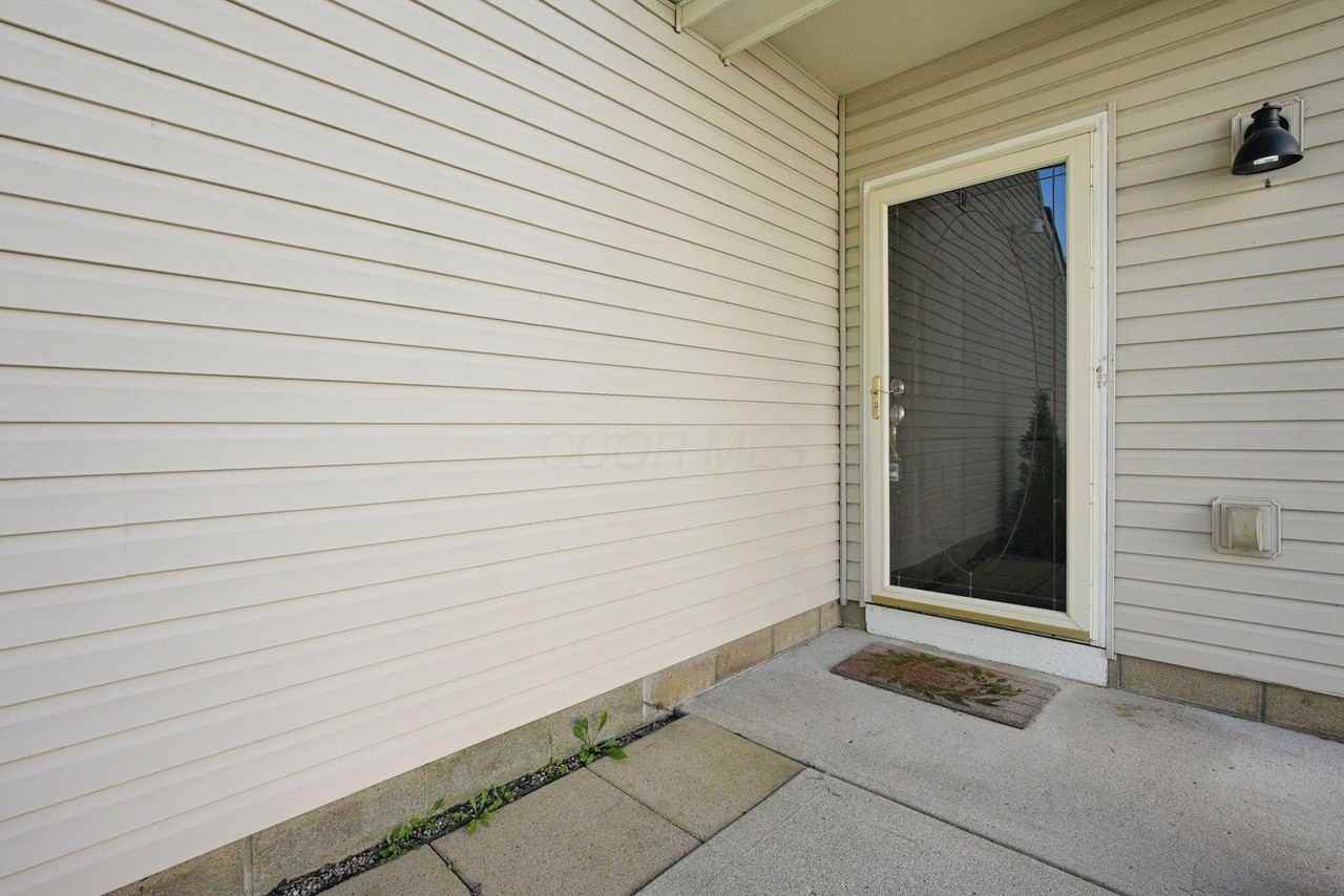 361 Scott Farms Blvd - Photo 6 of 44