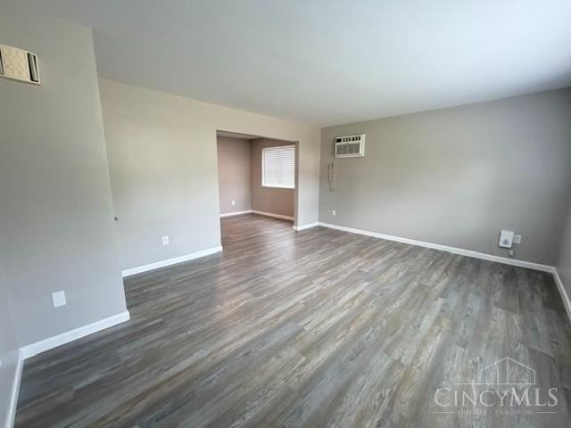201 E Main St - Photo 2 of 28