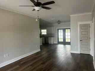 111 St Lawrence Dr Apt 1 - Photo 2 of 35