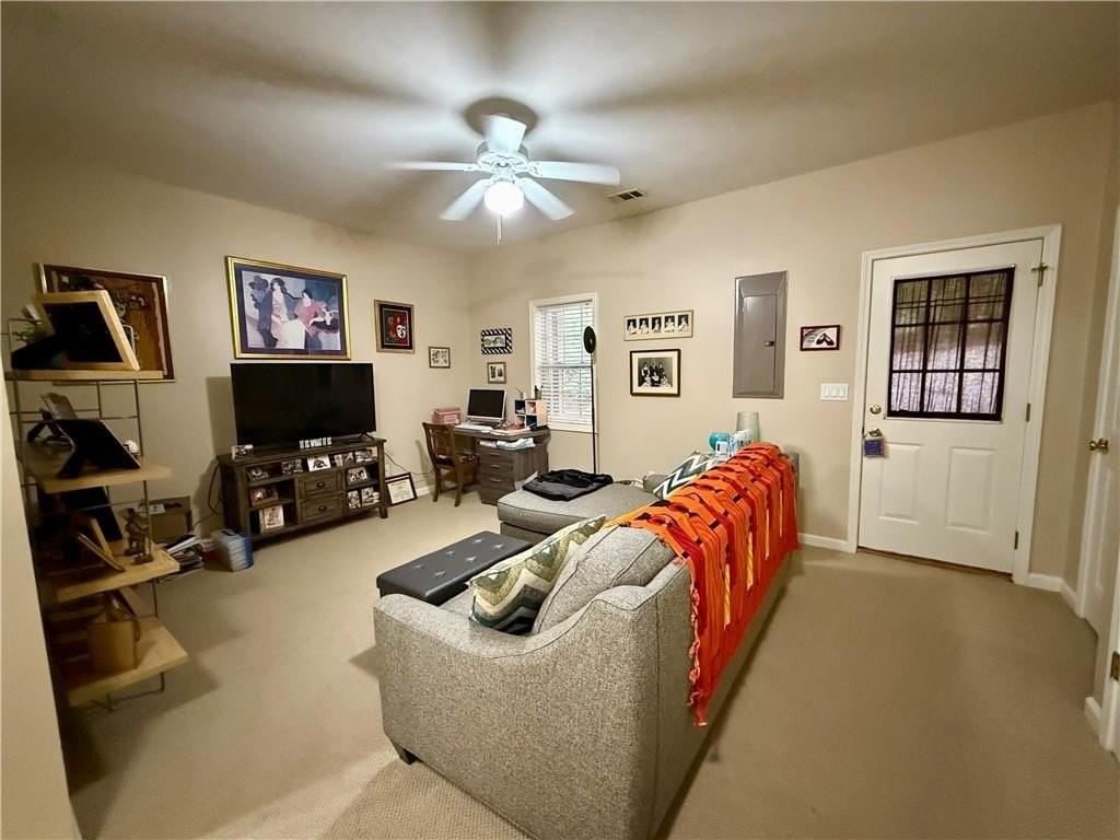 2704 Waters Edge Trl - Photo 4 of 13