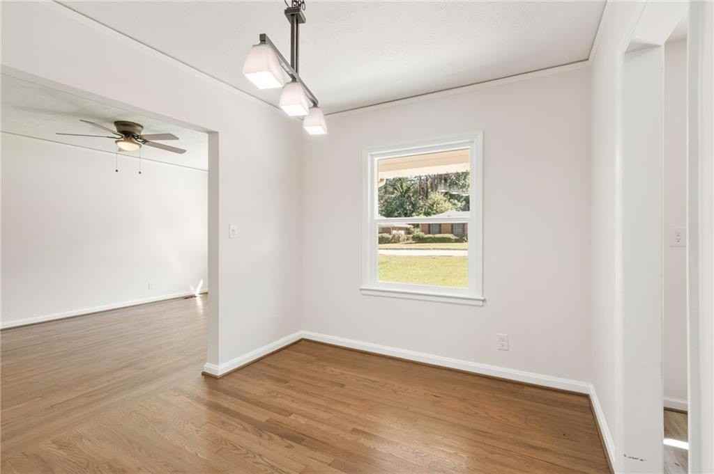 2465 Wood Valley Dr - Photo 4 of 25