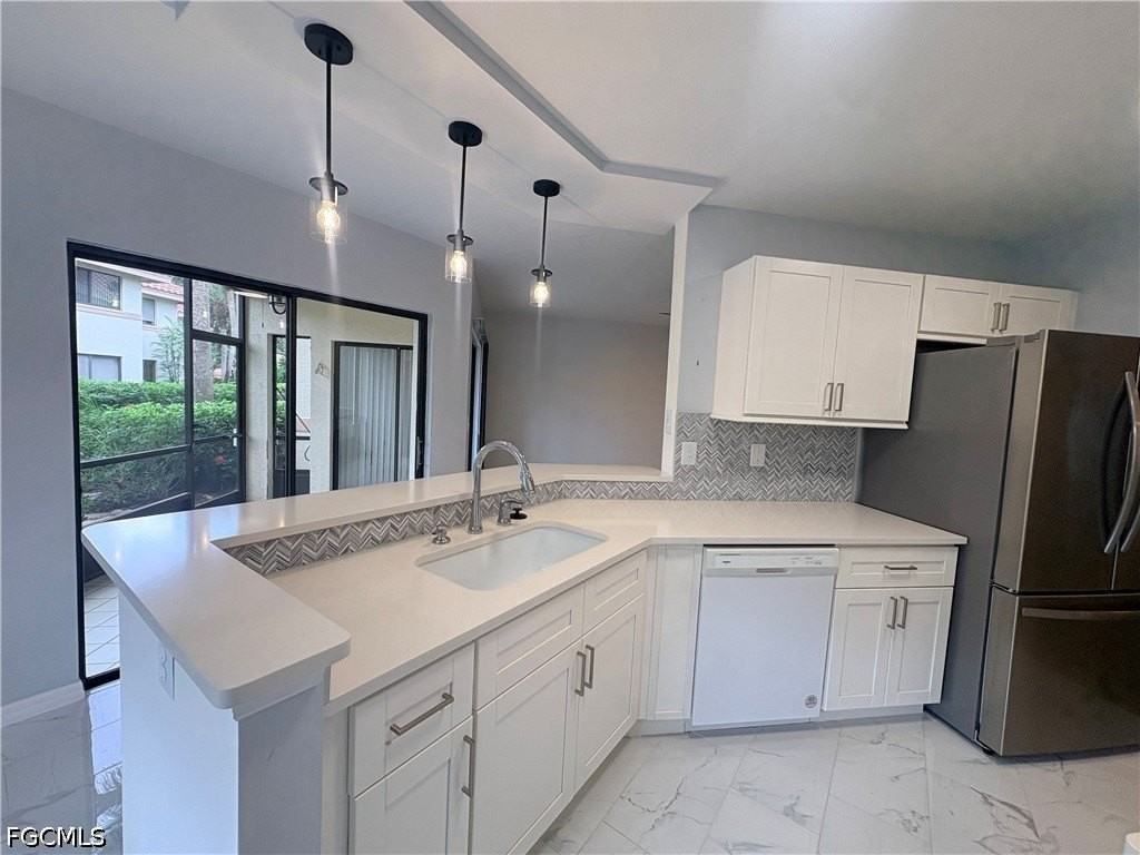 47 Bennington Dr #3 - Photo 5 of 21