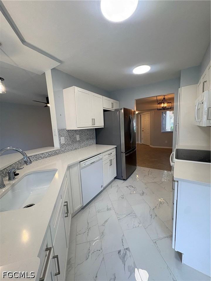 47 Bennington Dr #3 - Photo 6 of 21