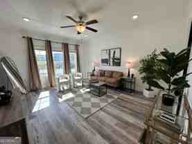 2041 Ocean Dr Nw - Photo 1 of 1