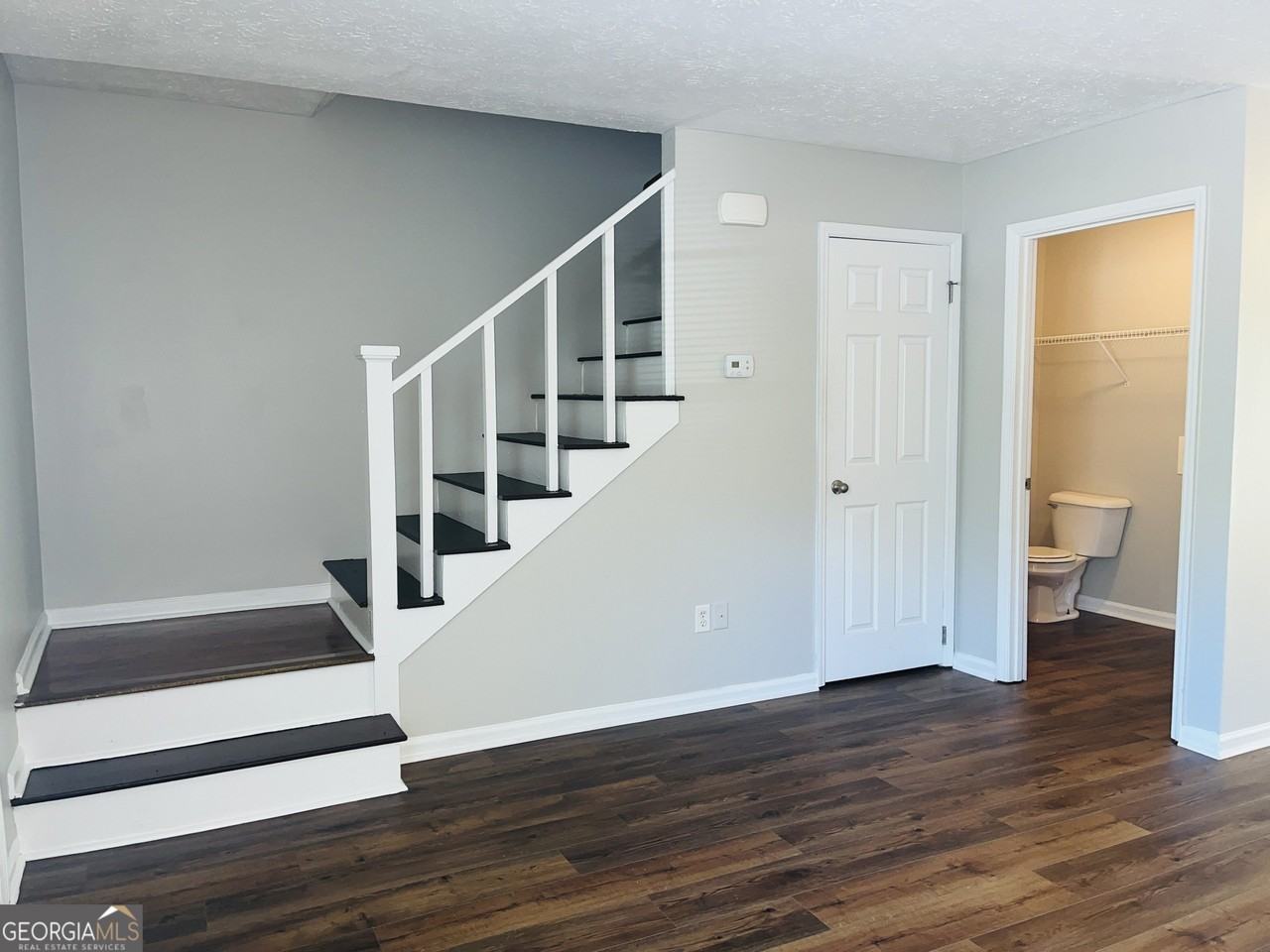 605 Wilburn Ave #J - Photo 4 of 20