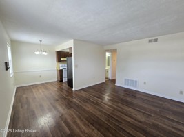 featured image of 3212 Springfield Dr #3