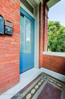 featured image of 113 E Saint Catherine St #2