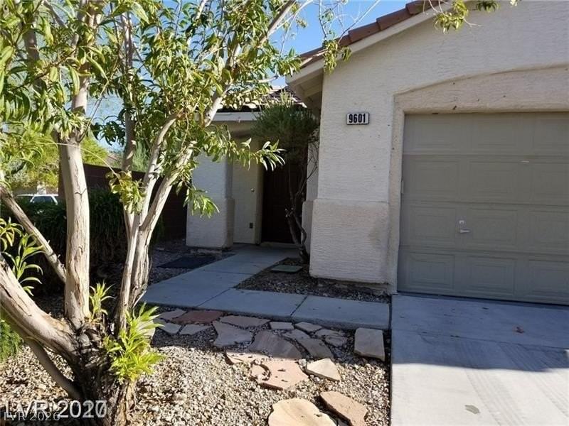 9601 Christine View Ct - Photo 2 of 10