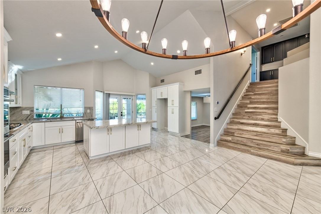 2012 Interbay St - Photo 4 of 26