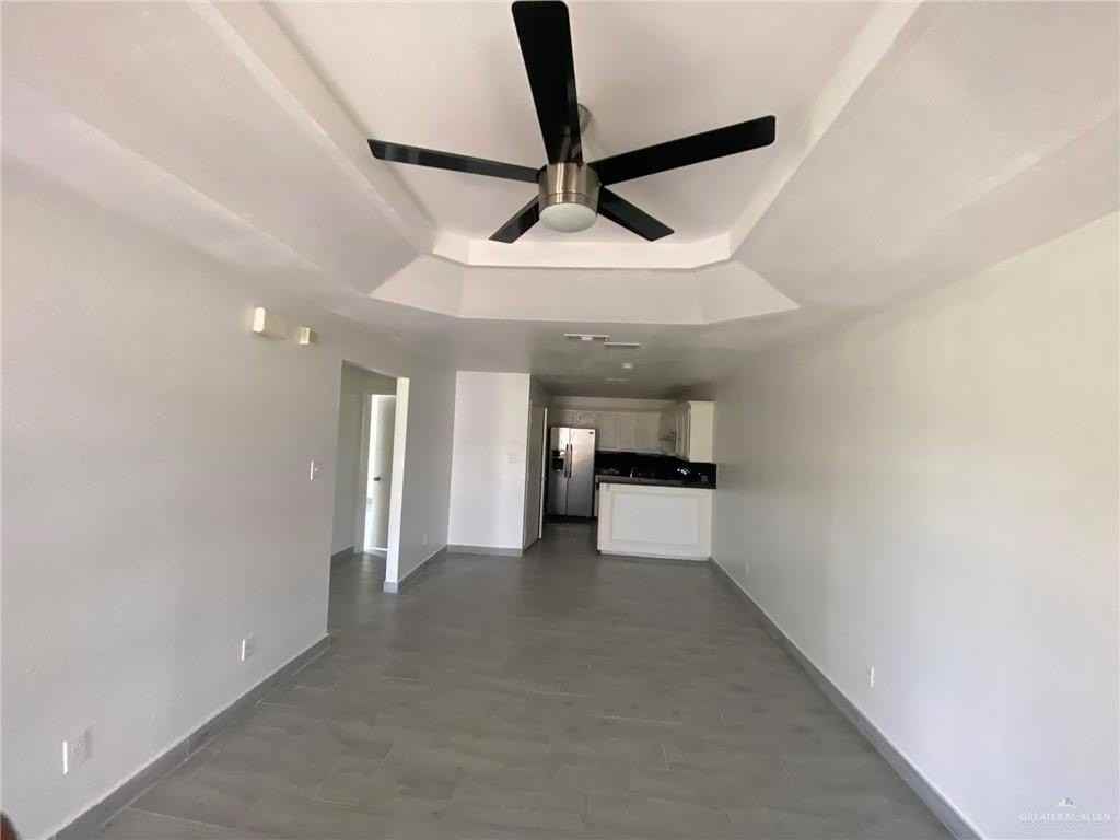 6910 Venus Dr - Photo 3 of 8
