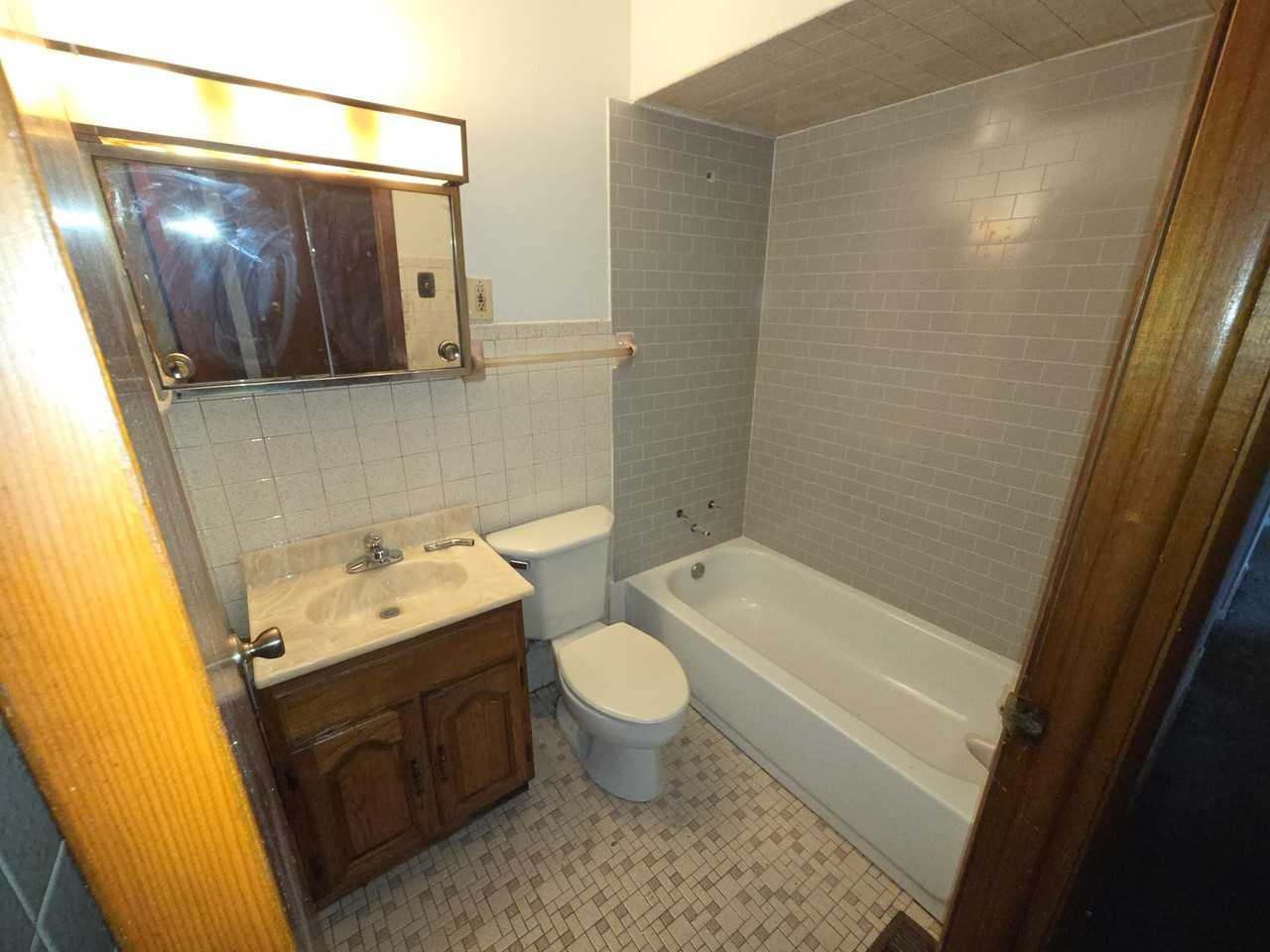 7936 Taney Pl - Photo 6 of 10
