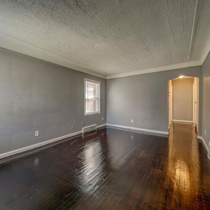 16559 Murray Hill St - Photo 6 of 11