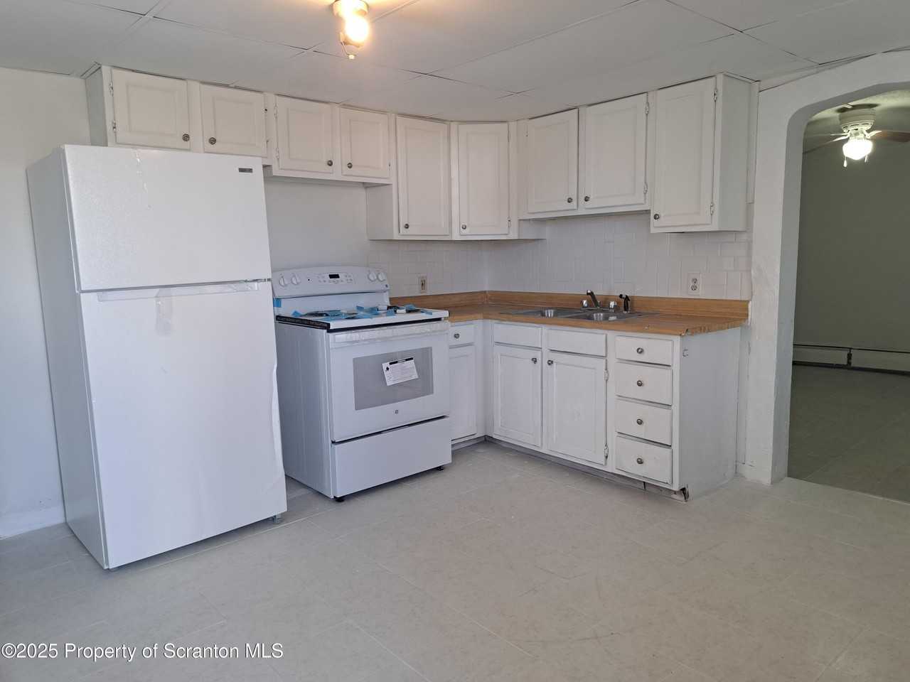3317 Pittston Ave #1 - Photo 2 of 19