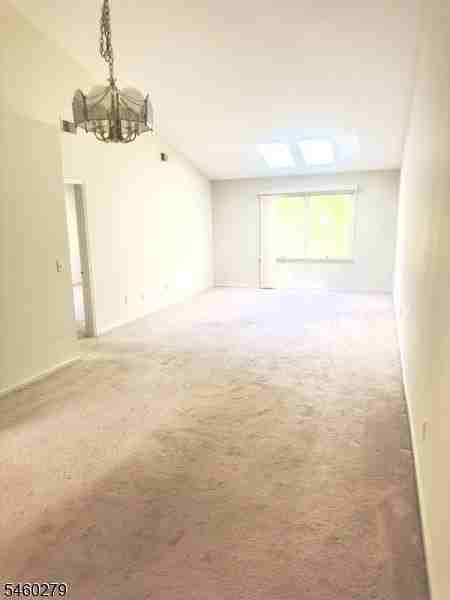 46 Smithfield Ct - Photo 3 of 8
