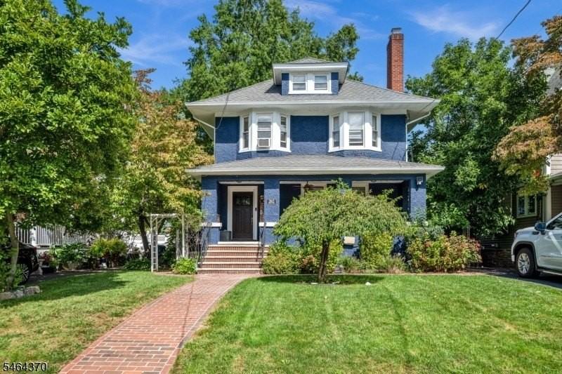 262 Clinton Pl #2 - Photo 2 of 24