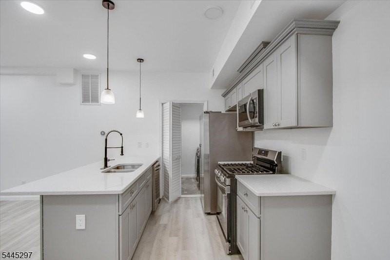500 S 18th St #1 - Photo 4 of 21