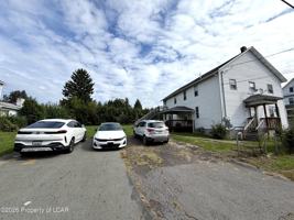 featured image of 98 Stark St #1