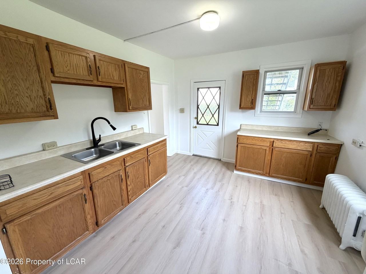 98 Stark St #1 - Photo 6 of 9