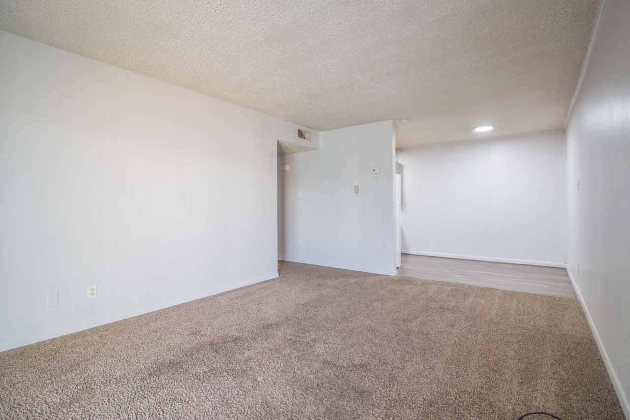 2500 W 26th St #B2 - Photo 3 of 11