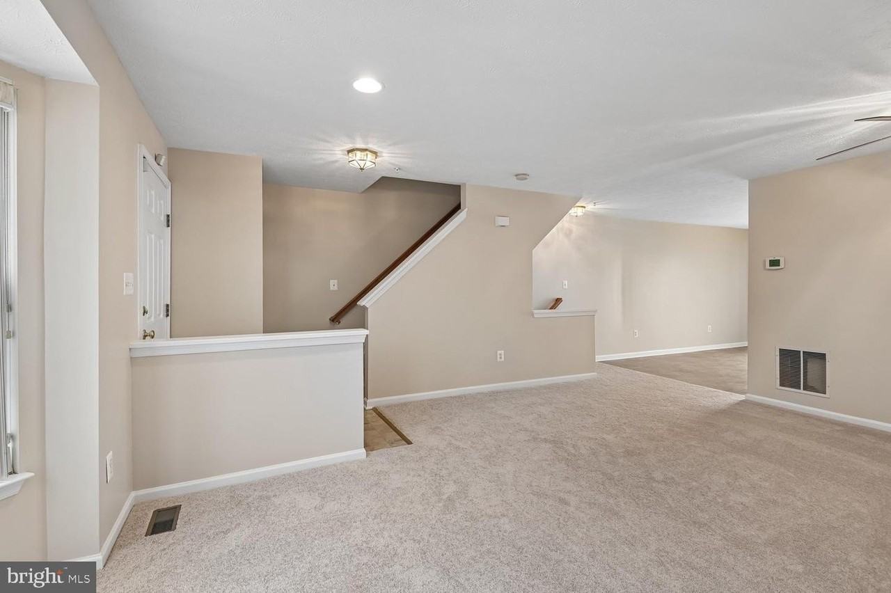 6509 Tapwood Ct - Photo 5 of 50