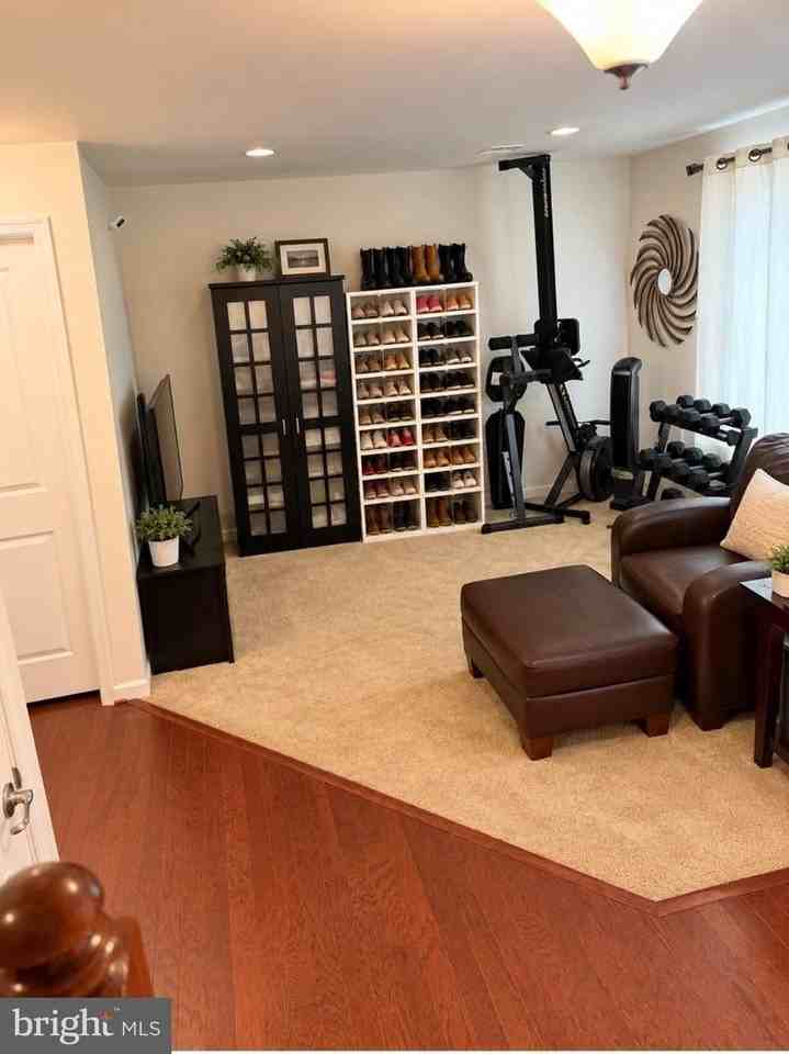 6972 Kona Dr - Photo 4 of 13