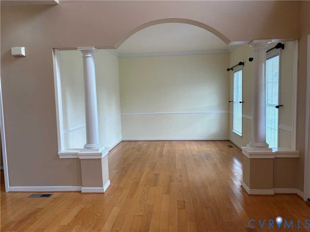 11006 Wooferton Ct - Photo 2 of 32