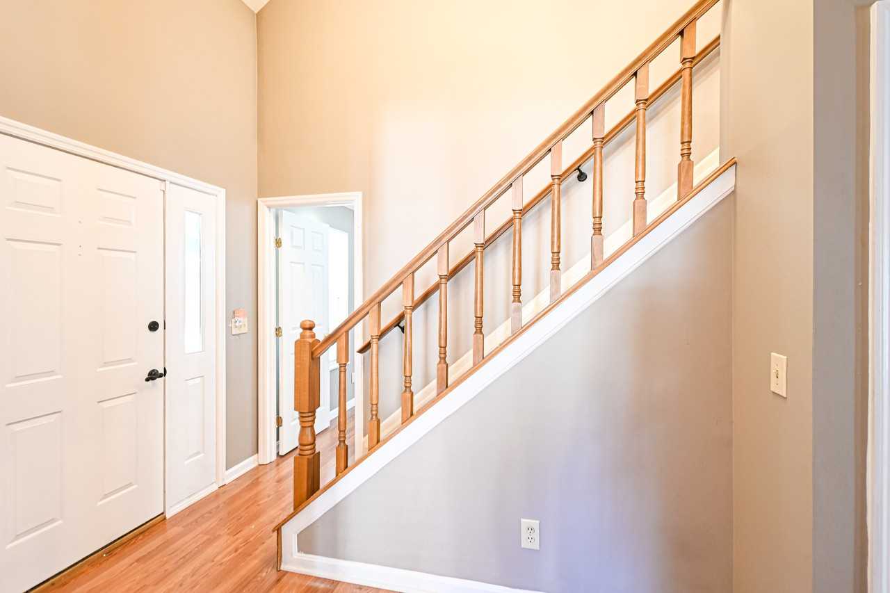 523 Hamblin Dr #1 - Photo 2 of 50