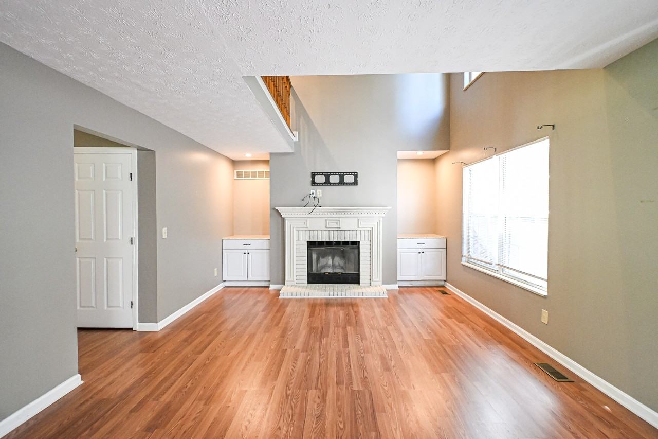 523 Hamblin Dr #1 - Photo 5 of 50