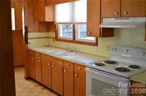 347 Wilson St #1 - Photo 3 of 13