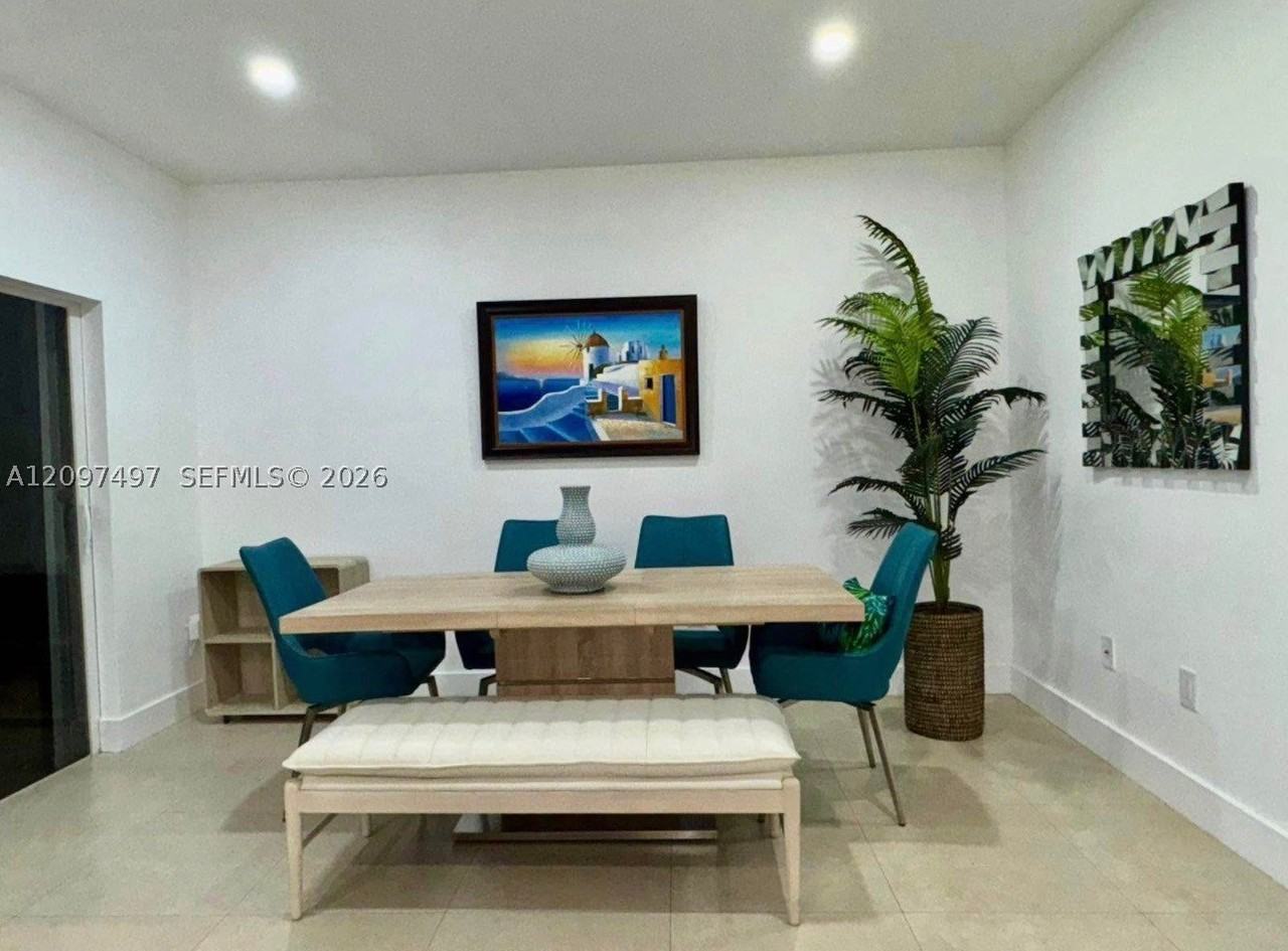 15441 Sw 11th Ter - Photo 5 of 10