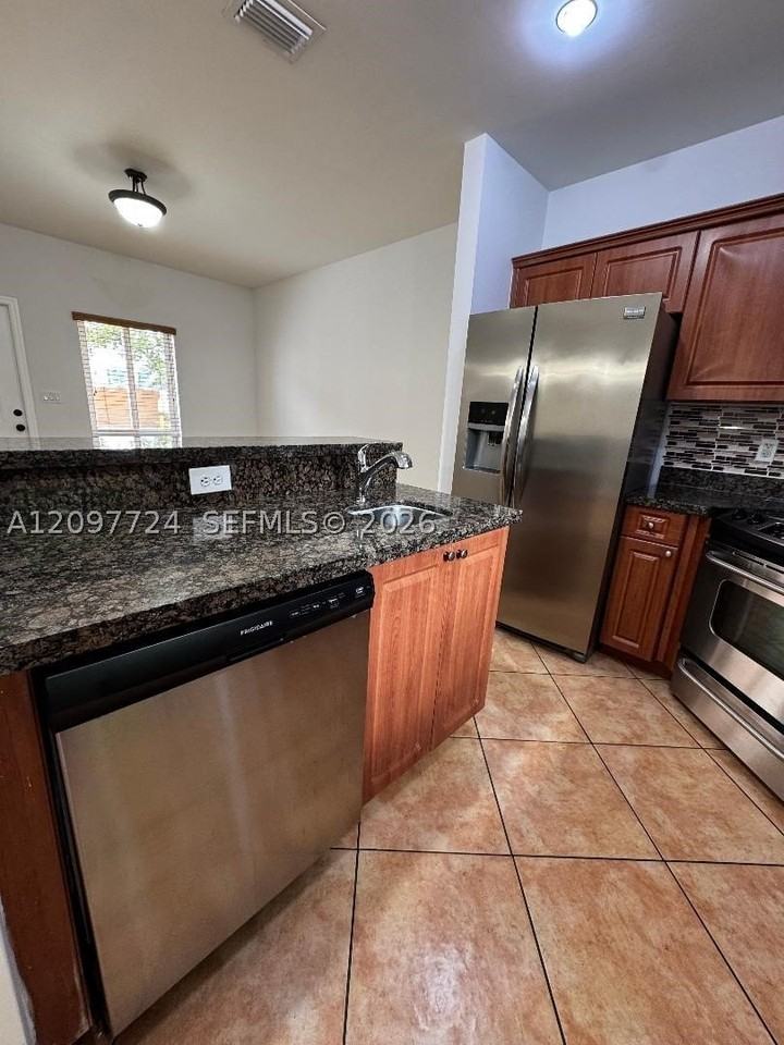 5988 Sw 8th St #1 - Photo 7 of 23