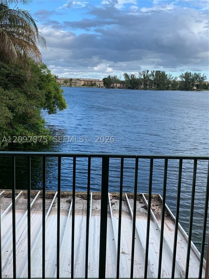 8446 Nw 103rd St #201D - Photo 3 of 10