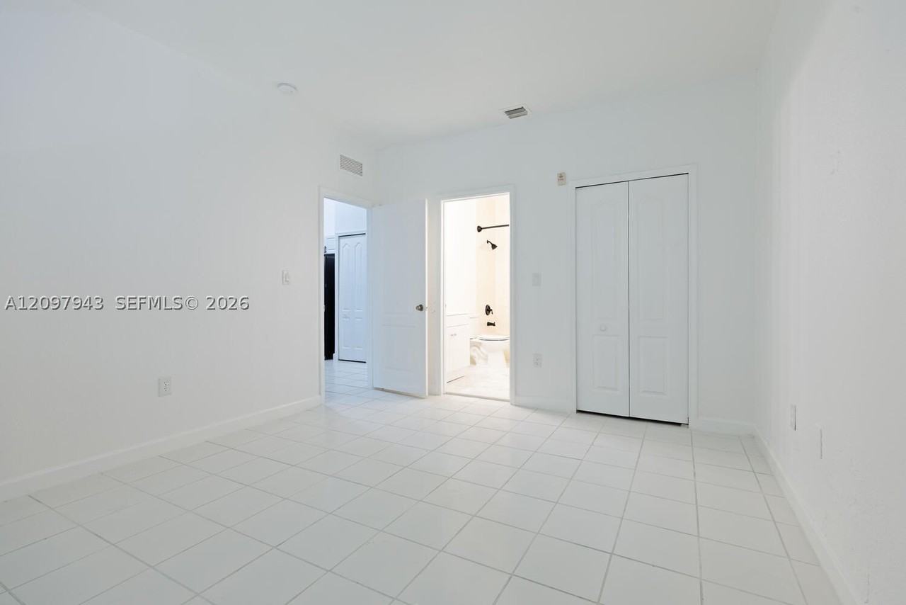 1663 Se 27th Dr #208 - Photo 7 of 11