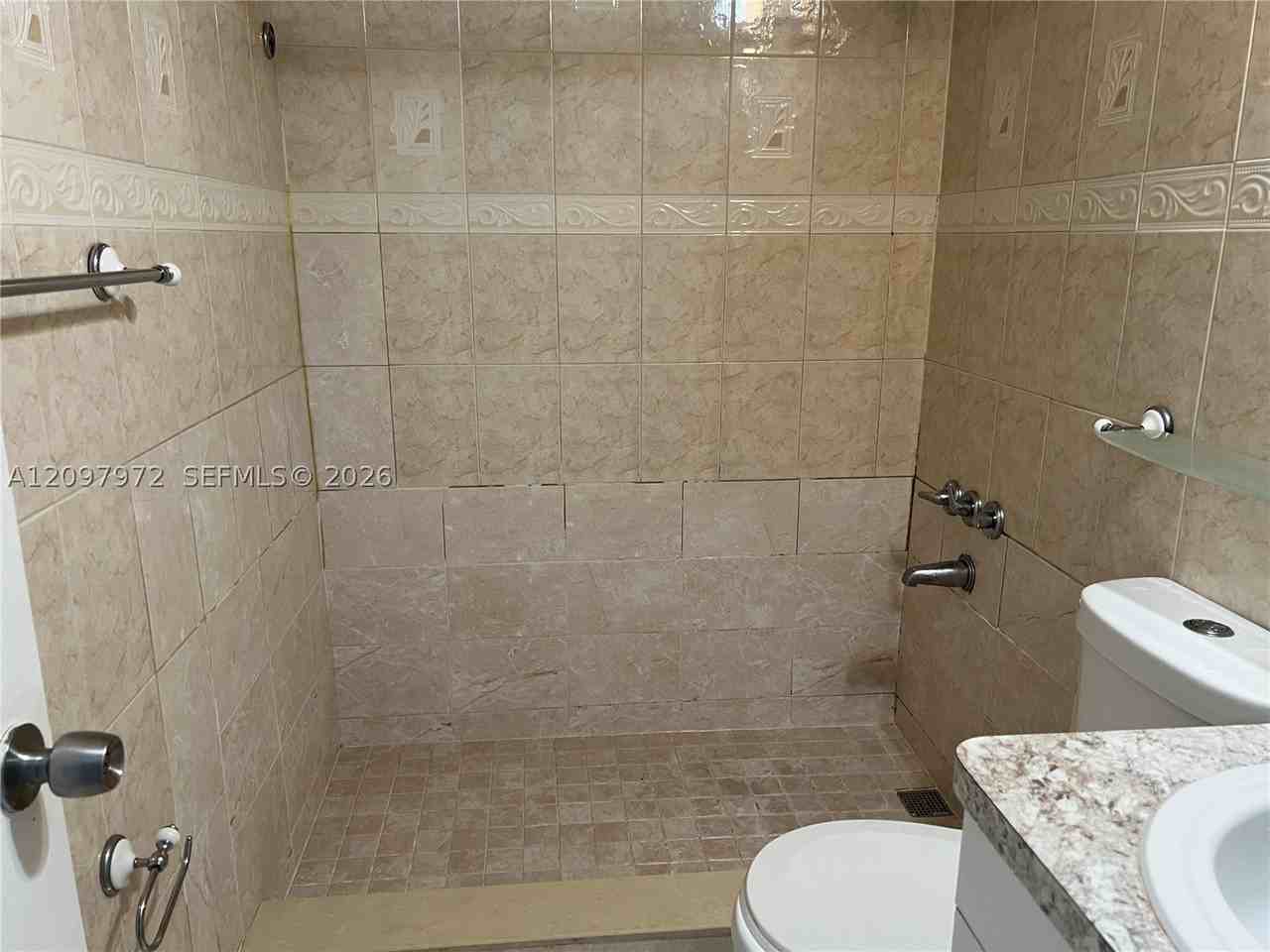 4050 Nw 135th St #18-2 - Photo 4 of 5