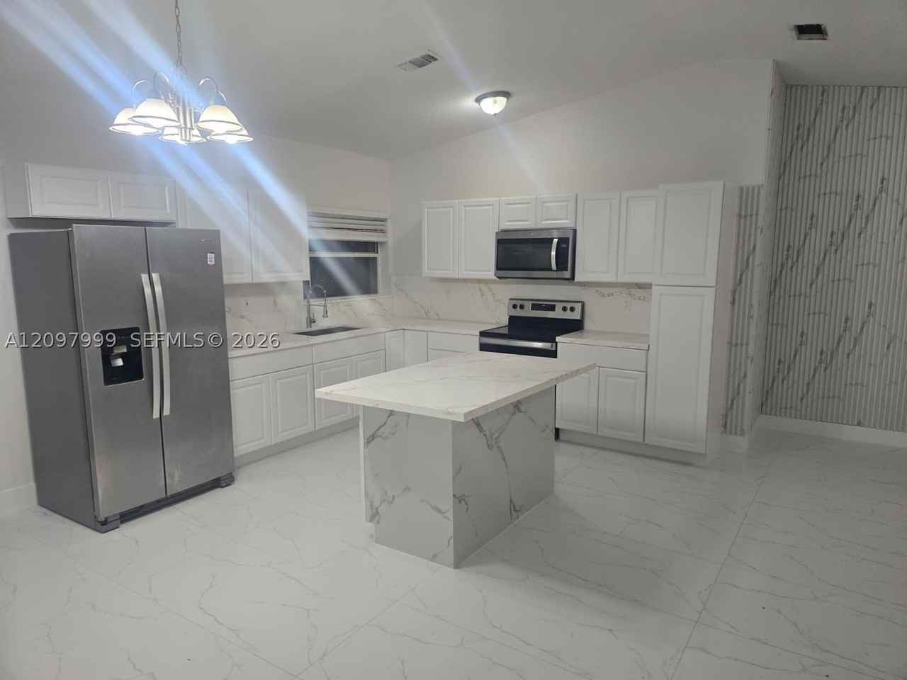 14524 Sw 174th Ter #14524 - Photo 3 of 5
