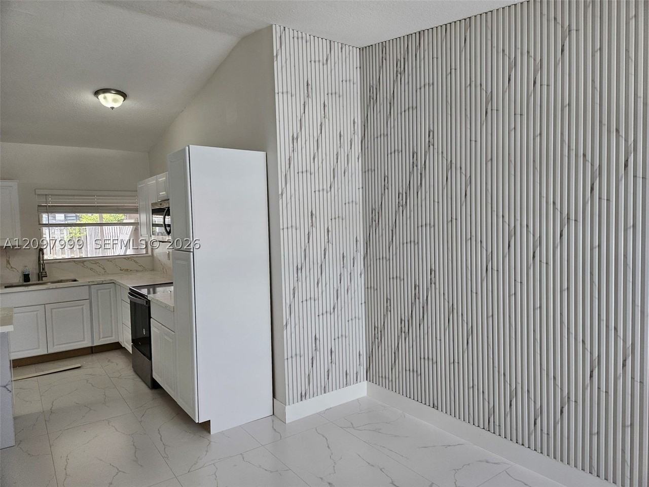14524 Sw 174th Ter #14524 - Photo 5 of 5