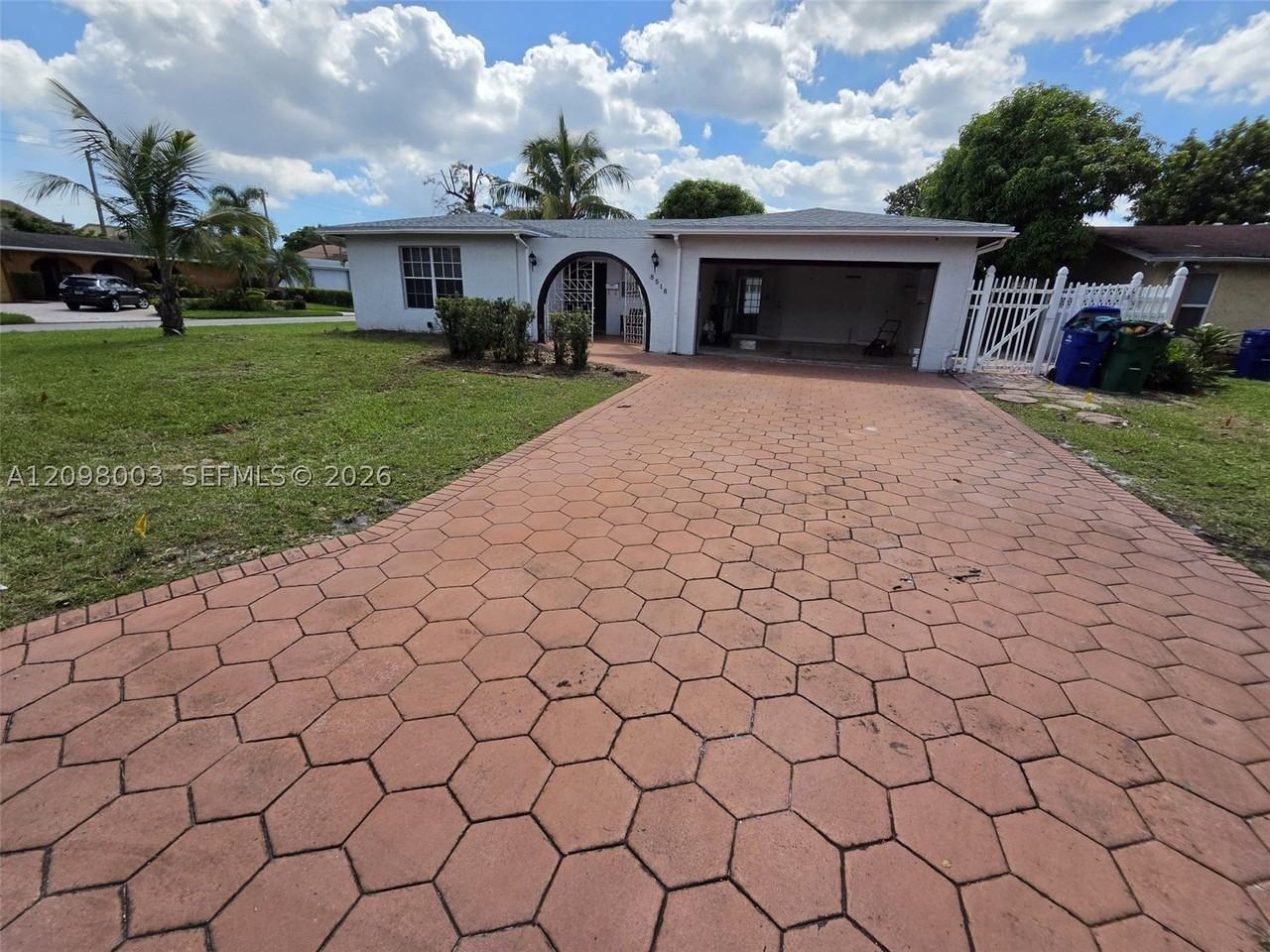 8516 Beekman Dr #0
