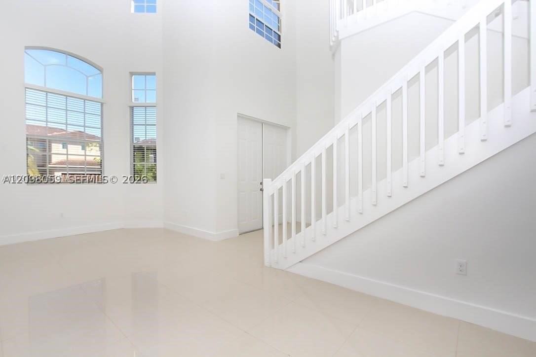 15604 Sw 10th Ln - Photo 3 of 19
