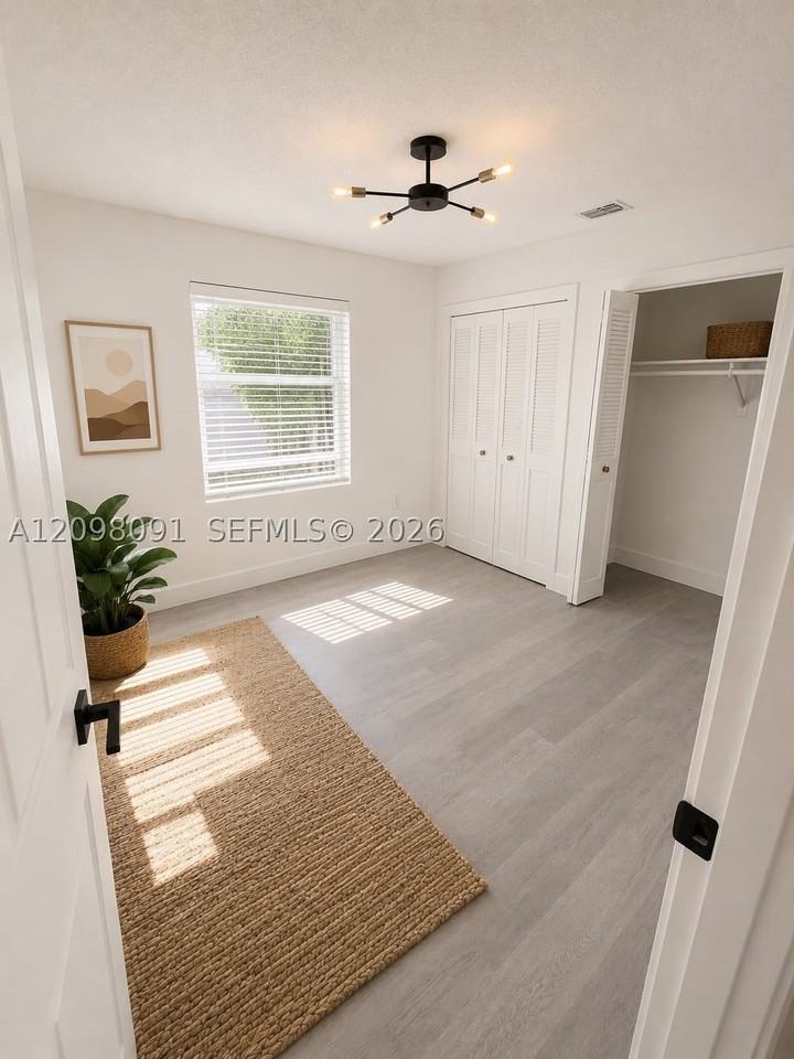 519 Nw 10th Ave #3 - Photo 2 of 9