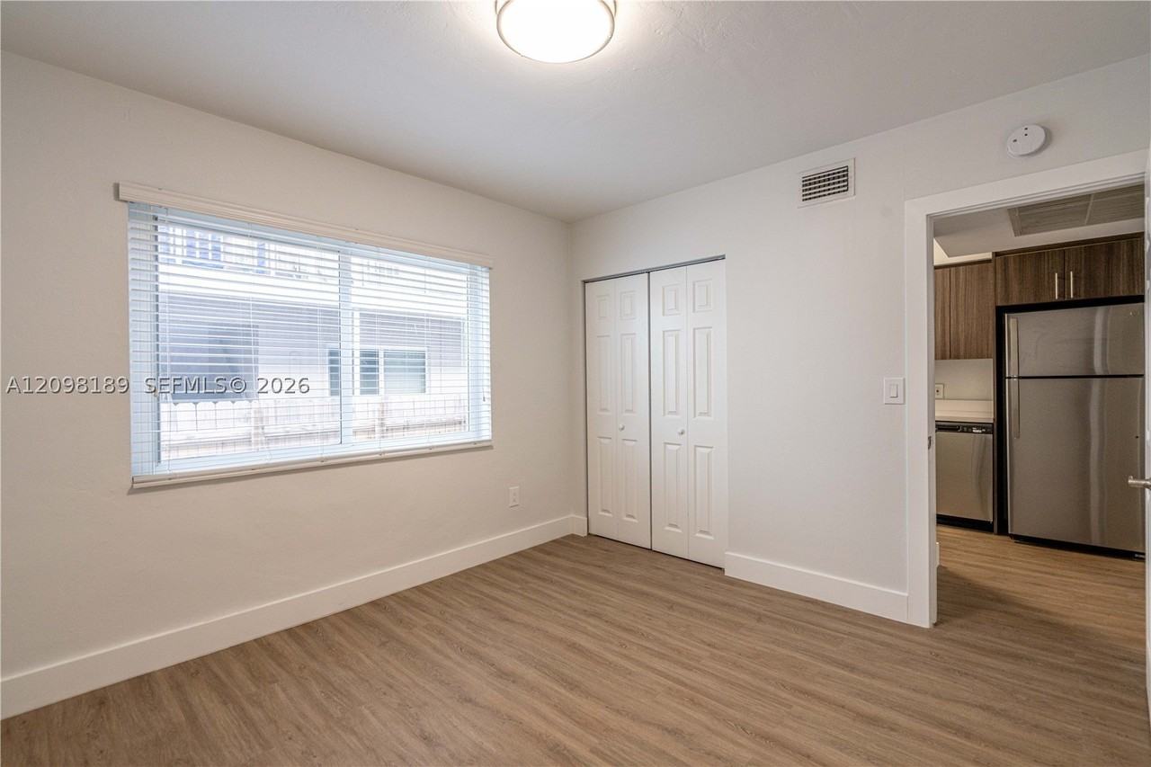 117 S Shore Dr #2 - Photo 6 of 20