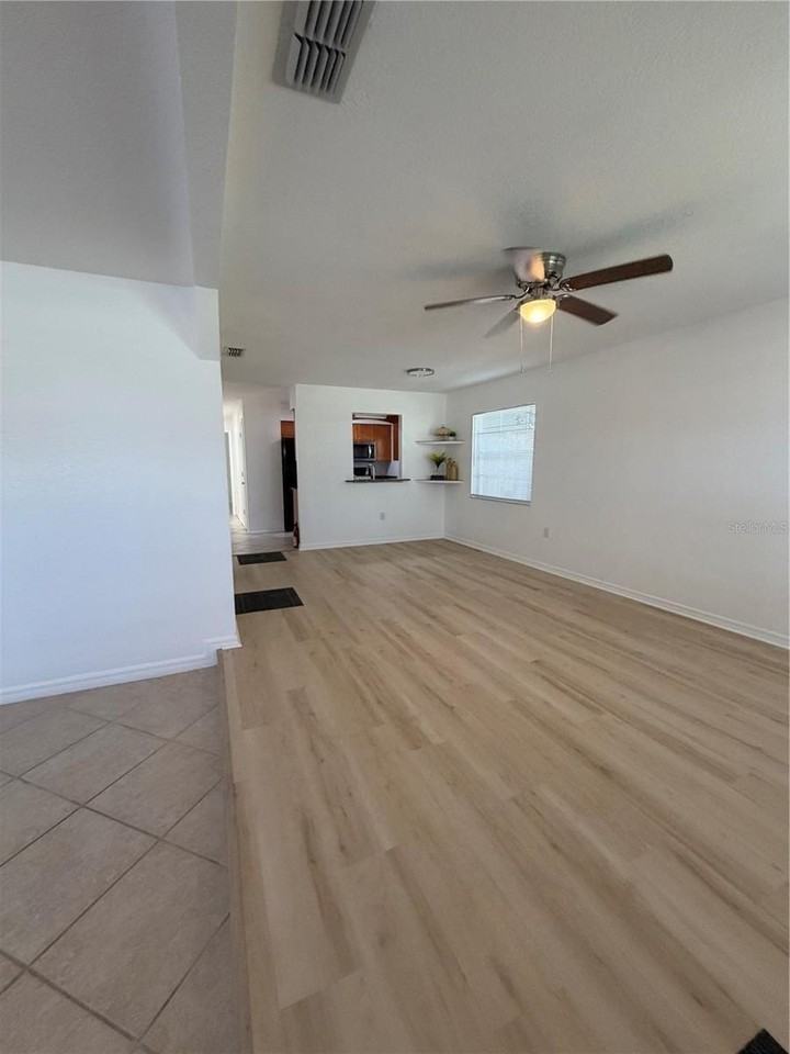 1926 11th St W - Photo 5 of 21